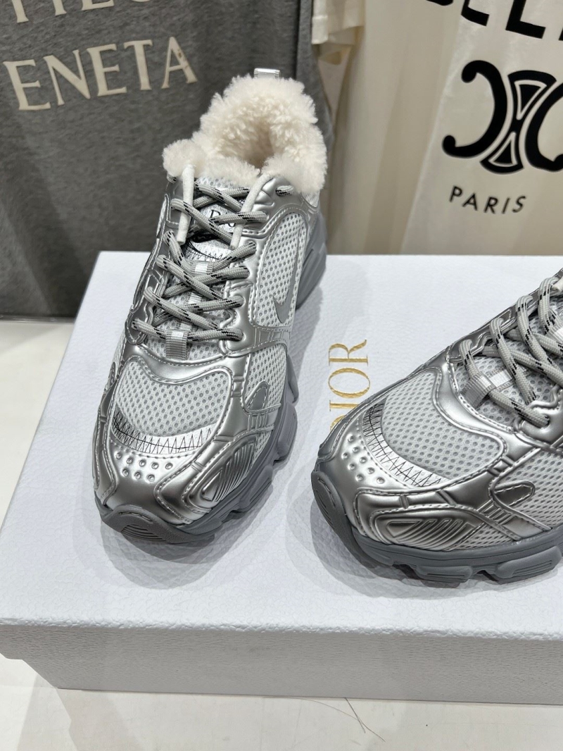 chr1st1an D10r sneakers